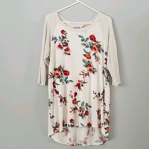 Honey & Lace Tshirt